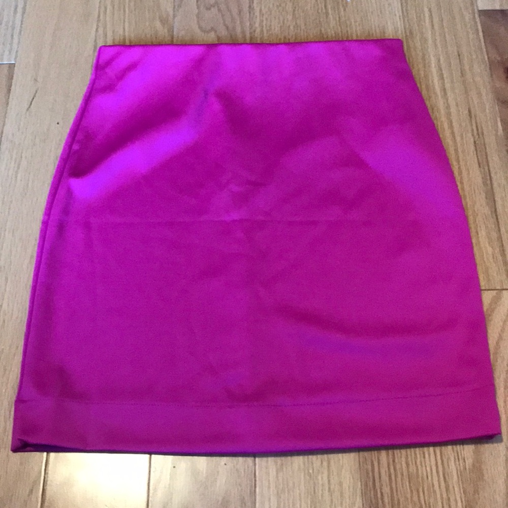 Hot pink pencil skirt